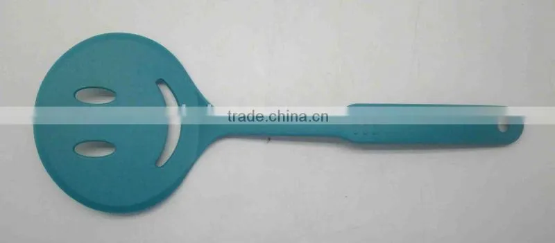 UNIQUE FUNTION HEAD NYLON KITCHEN TOOL WITH SHAPE DESIGN, SMILE DESIGN, HEART SHAPE