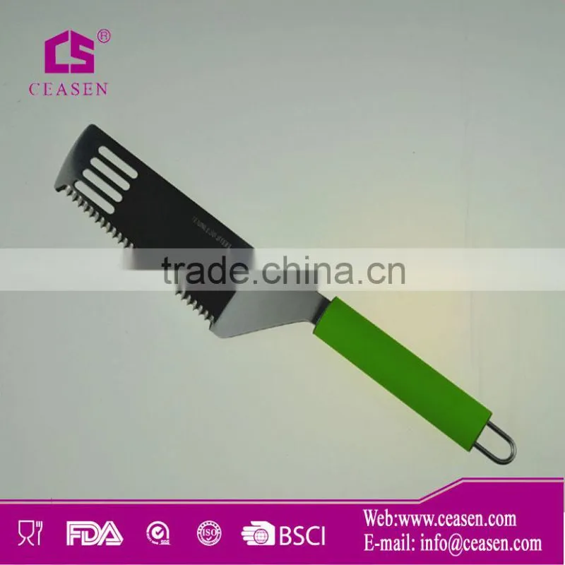 Stainless steel cake server with TPR handle