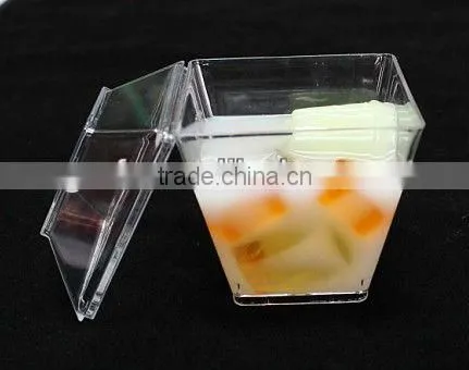 new design and popular square disposable plastic cake toppers