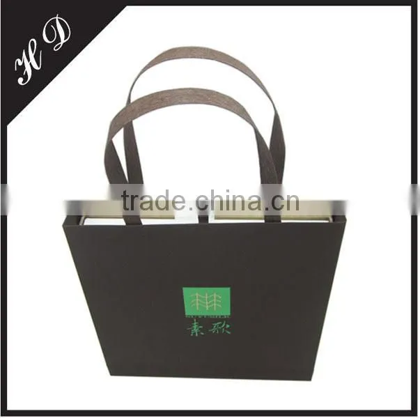 Custom Scarf Packaging Box With Gift Bag
