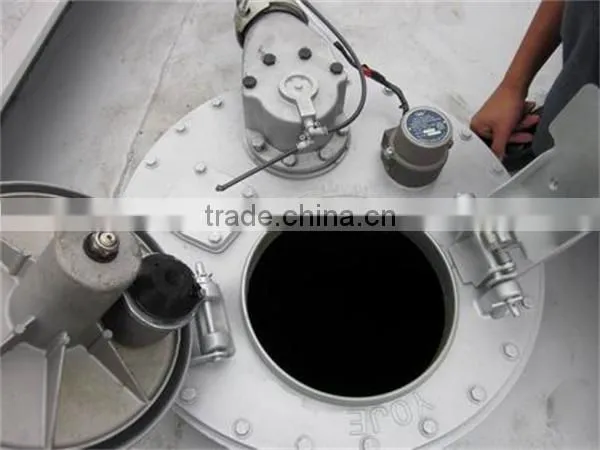 NEW product 15000L Dongfeng oil transport truck, hot oil trucks for sale