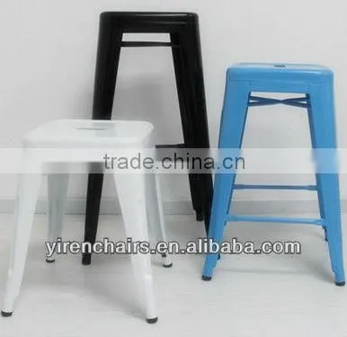 marais Powder Coating Red Table