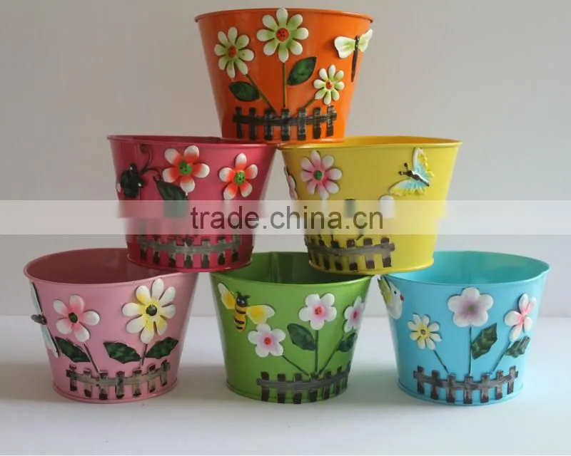 Metal flower pot rack