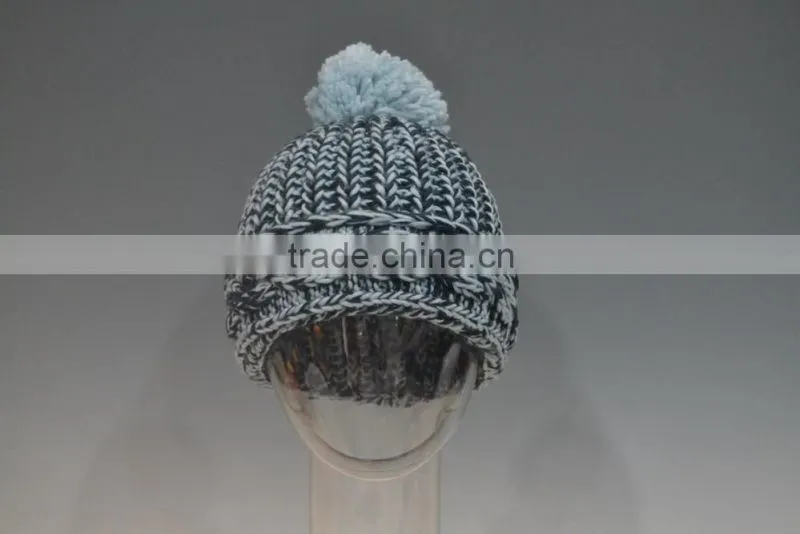 kipa hat stand