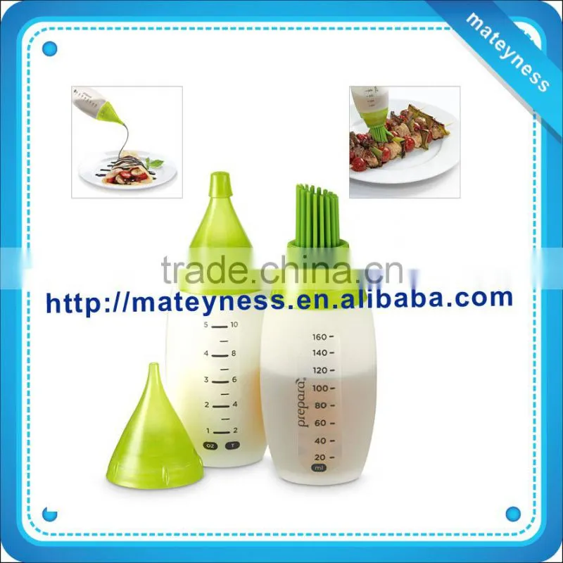BBQ brush with chefs bottle kit