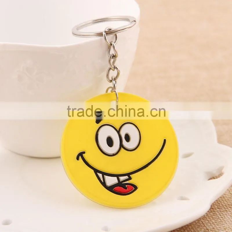 Fashion Custom Soft PvC Emoji Keychain Munafacturer