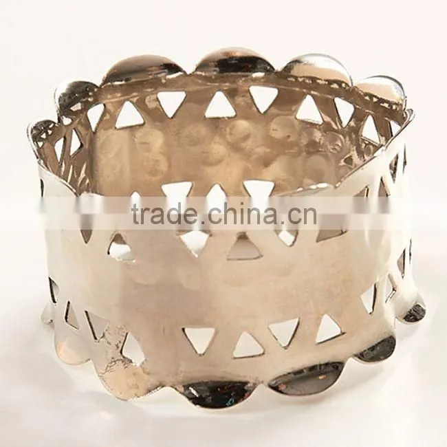 antique chair design napkin ring for wedding