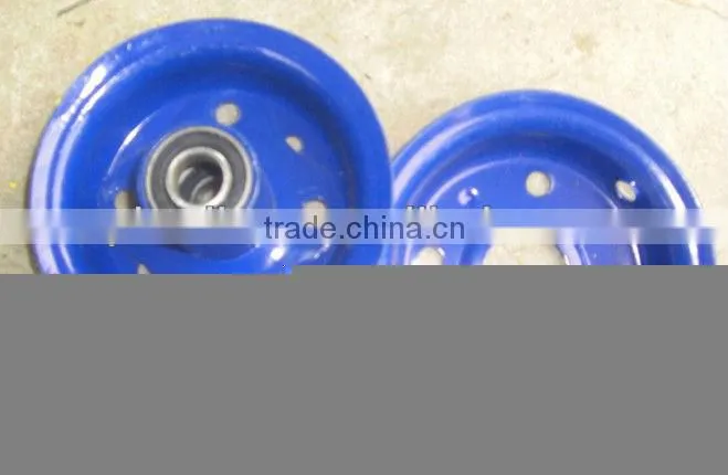 16" Pneumatic Wheelbarrow Wheel, Metal hub