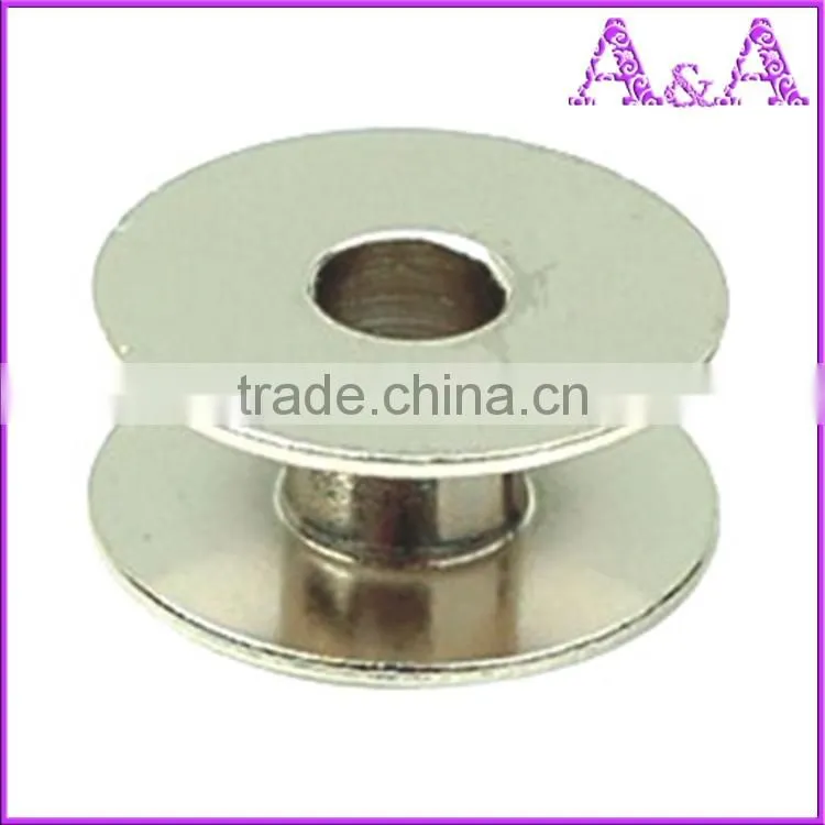 Plastic lock core color transparent shuttle core of bobbin for household electric sewing machine