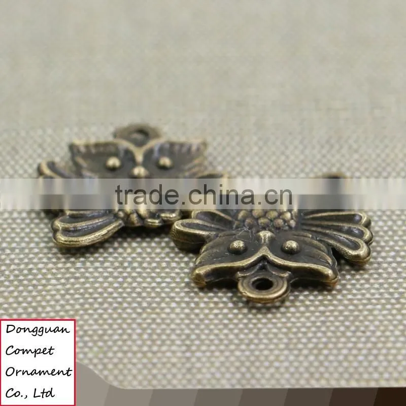 Wholesale diy accessories green bronze zinc alloy jewelry wings owl pendant