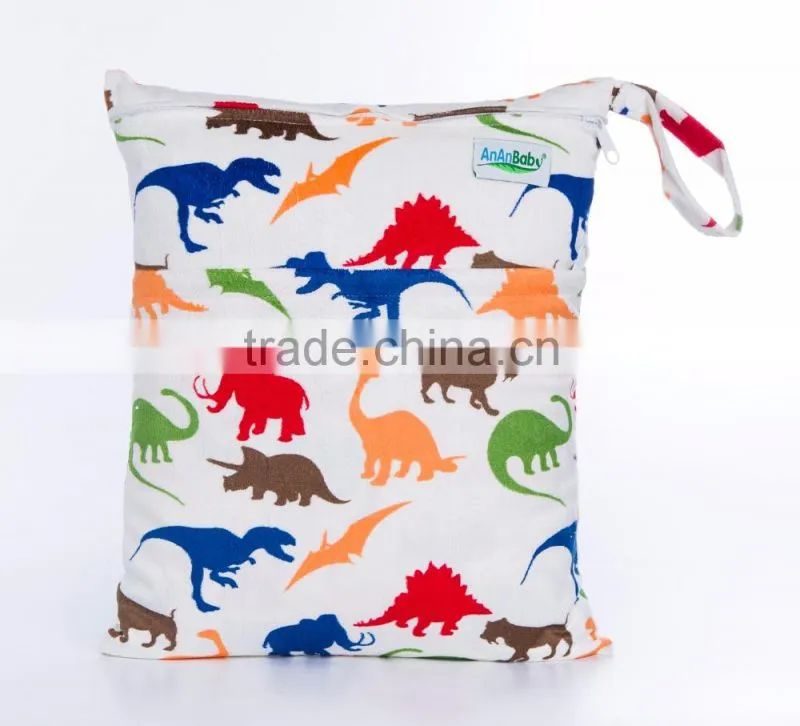 2016 Hot selling good quality customized fashion diaper bag