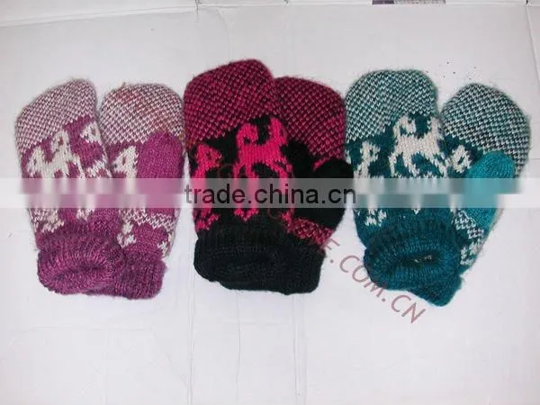 knitting glove