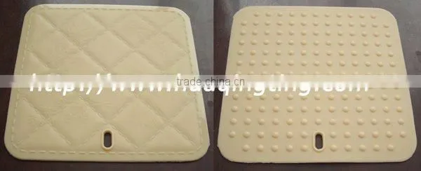 animal silicone oven mitt