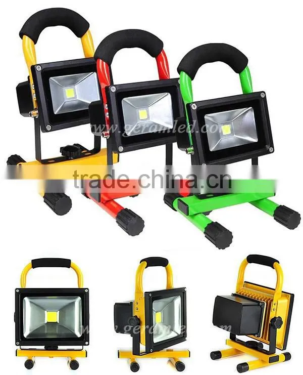 High Quality CE ROHS COB SMD Outdoor IP65 IP66 10W 20W 30W 50W 70W 100W 150W LED Floodlight