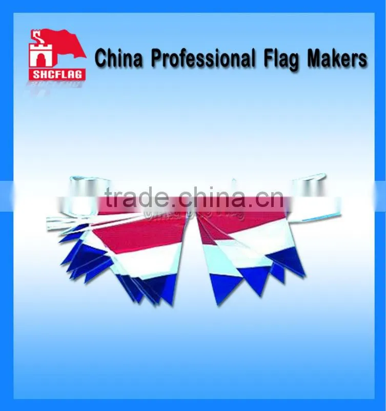Hanging felt decorative banner triangle flags