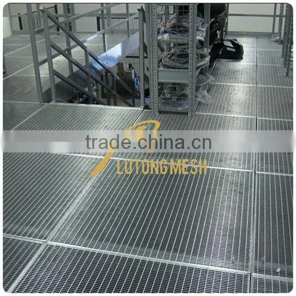 Galvanized steel bar grating