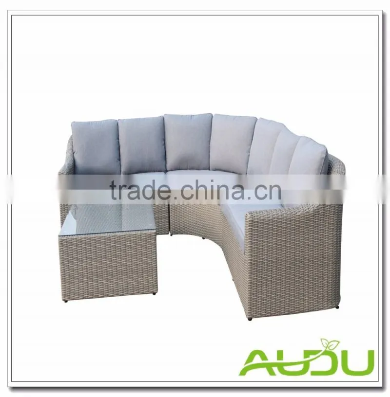 Audu deep seating sectional set