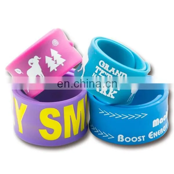 Silicone snap band manufacturer