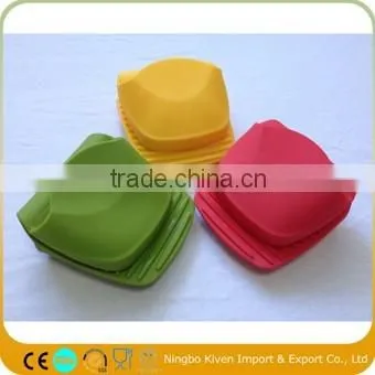 2016 New 100% Silicone Hot Handle Holder Pot Gripper