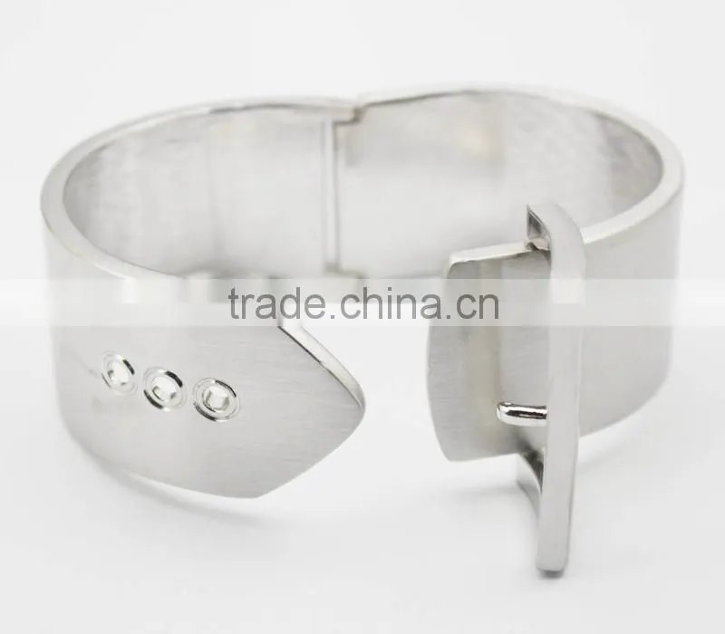 Gold Plated Alloy Latest Design Daily Wear Bangles