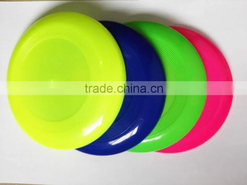 14cm Colorful Promotional Outdoor Toys Plastic Frisbee