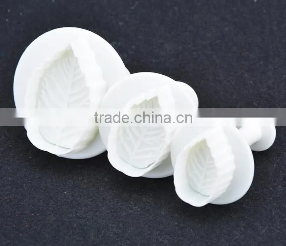 33 PCs Fondant Heart Shaped Cake Cutter Ejector Stamp Modeling border decoration fondant marzipan Plunger Cutter