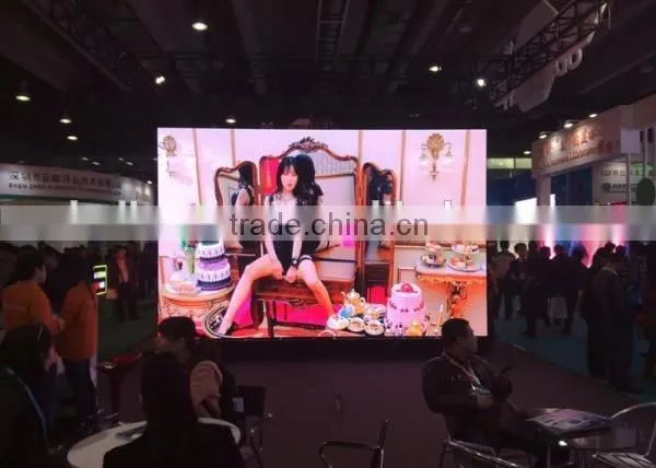 Custom P4.75 LED Moving Message Sign For Window / Led Scrolling Display