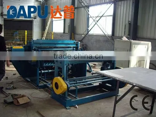 Wire electro welding machine poultry cages