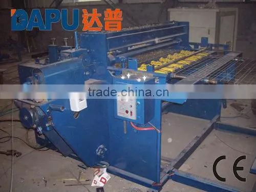 Poultry farming cage welding machine