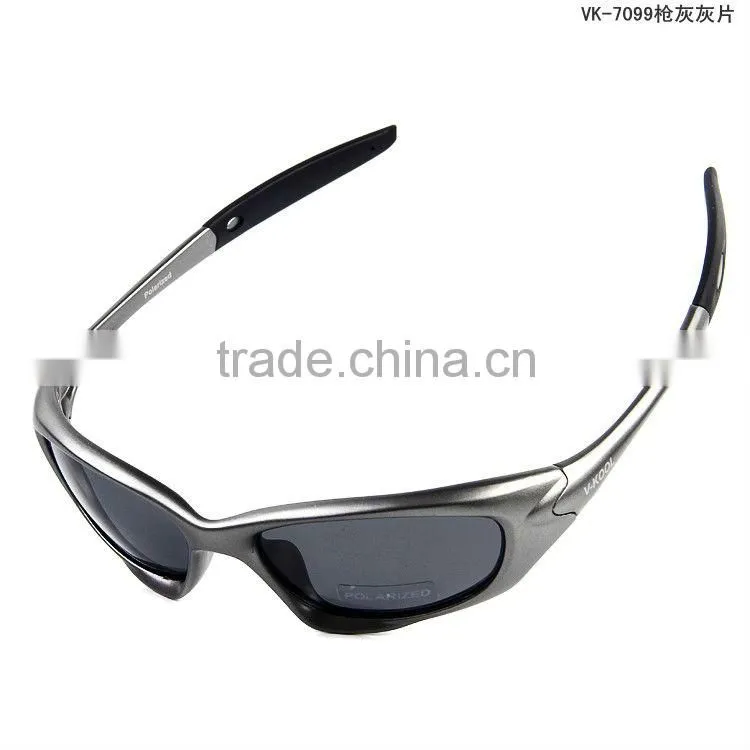 Men Sports Sunglasses UV400 Polarized OEM 7099