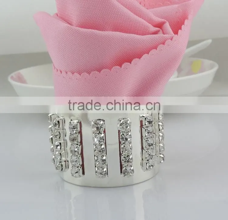 made in China new design wholesale rhinestone napkin rings for wedding