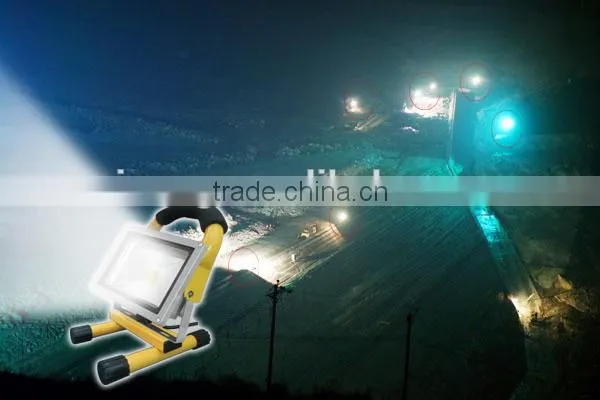 Waterproof 50W flood LED portable work light with stand for outdoor Lighting