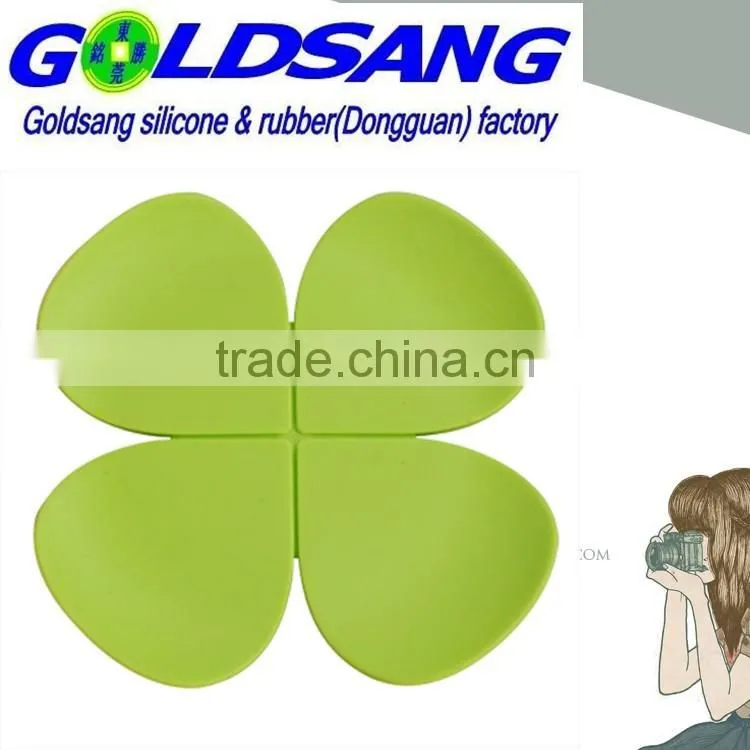 Hot selling Custominzed fllower shape heat resistant silicone cup mat