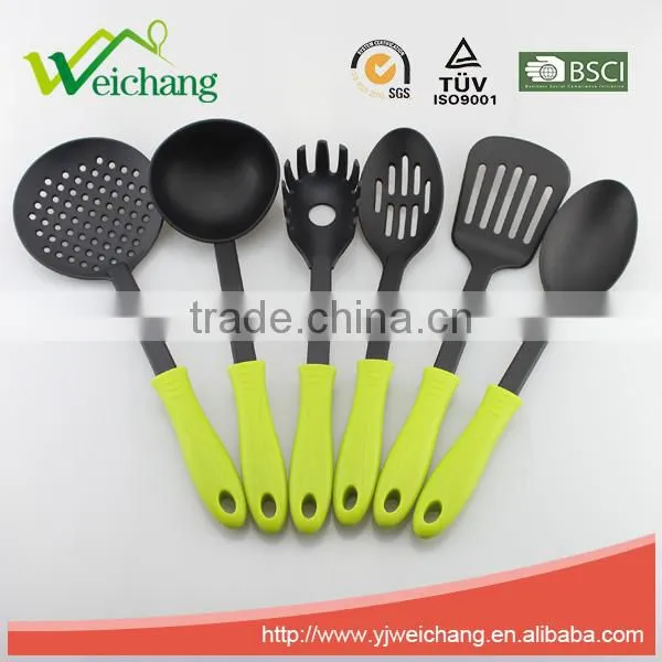 WCJ321G nylon kitchen tools classic design nylon spoon made in China Yangjiang