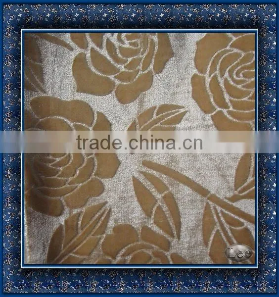 100% polyester embossed sofa velvet fabric