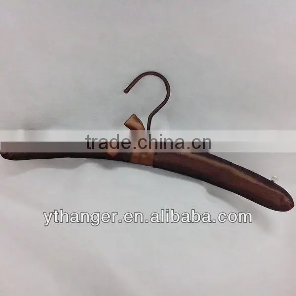CL04 padded wood hanger party hanger satin coat hanger