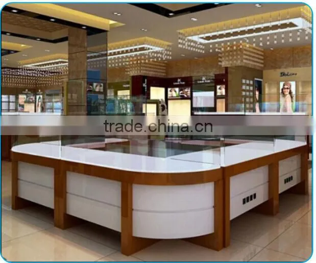 Store Promotion New Item Wood Glass Watch Display Case