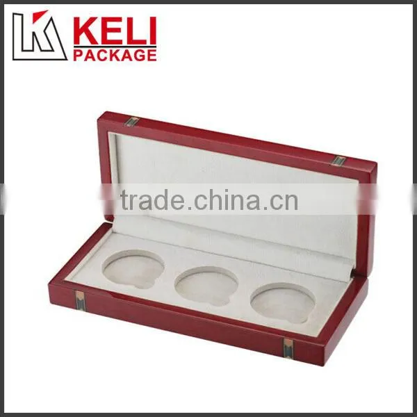 Glossy painted applique wooden coin box