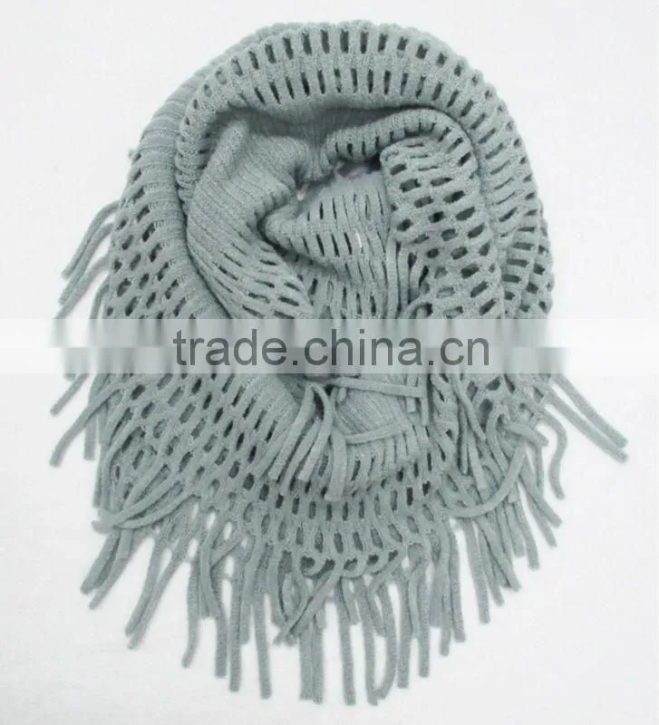2014 new whole sale winterfashion hollow out loop knitted infinity scarf