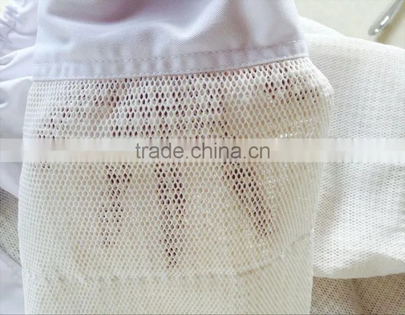 2017 Cotton Fancing Veil bee suits Honey protection Jumpsuit clothingsHigh Quality Ultra Breeze Ventilated Beekeeping Suits