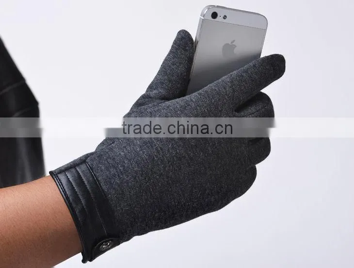soft warn men golves for touch screen smart mobile phone