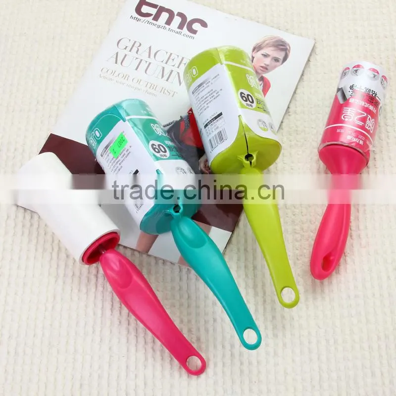 Wooden handle Lint Remover Roller with 60sheets Roll
