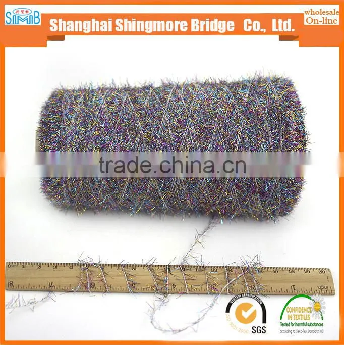 Fancy hand knitting yarn factory wholesale 2017 new fantasy feather yarn, polyester lurex feather yarn with good quality