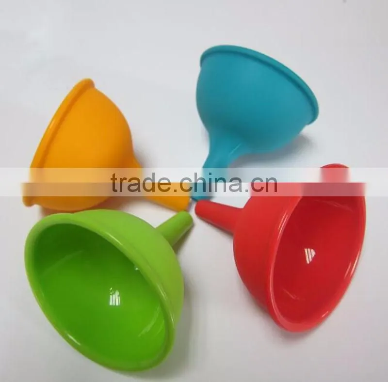 New product mini silicone oil funnel for cooking tools