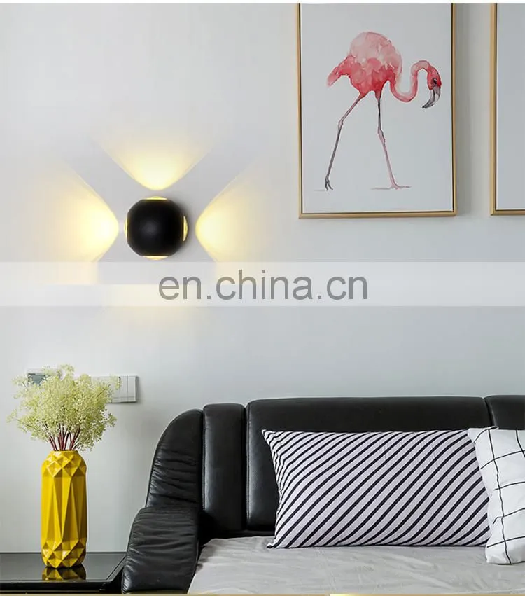 LED Outdoor Round Aluminum Waterproof Wall Lamp Four-sided Illuminated Corridor Aisle Wall Decorative Lghting