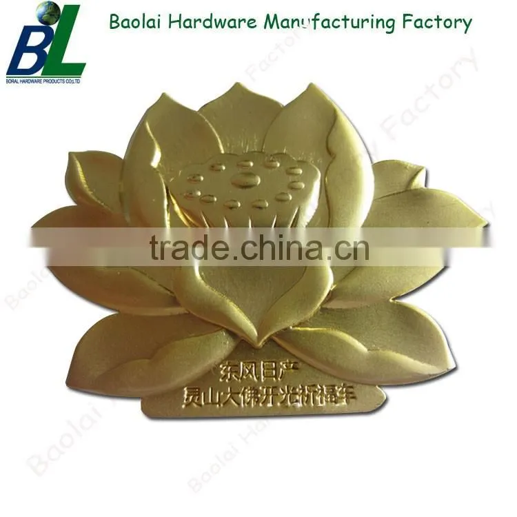 Square shape brushed metal logo maker