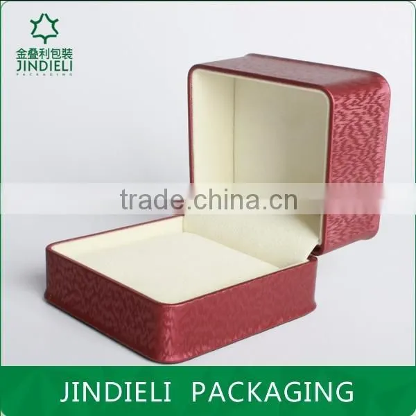 elegant handmade leather jewellery box packaging