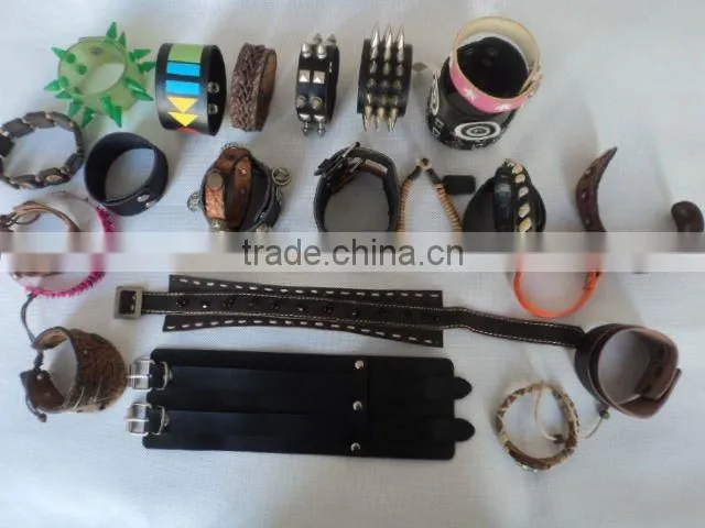 rivet leather bracelet crossing logo bangle PU leather material fashionable products