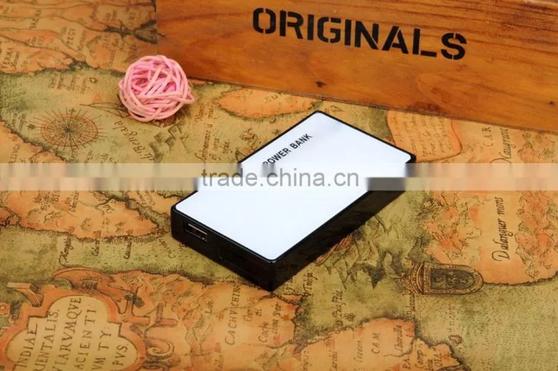 Real 4000MAH Power Bank Wifi Mini DV ,FHD 1080P H.264 No Pinhole Design power bank wifi camera