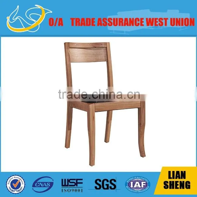 2016 Fashion solid wood arm dinning chair with high density sponge and black PU